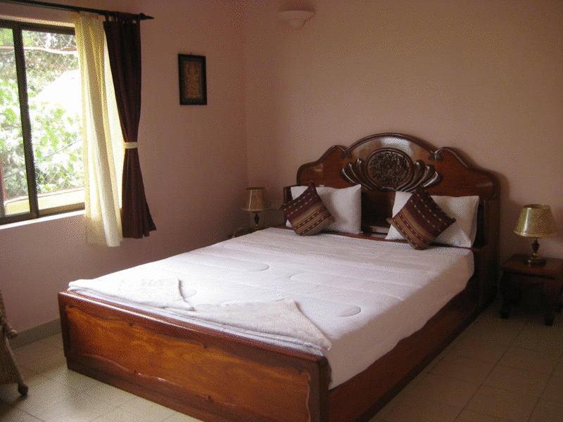 Golden Rooster Hotel سيهانوكفيل الغرفة الصورة