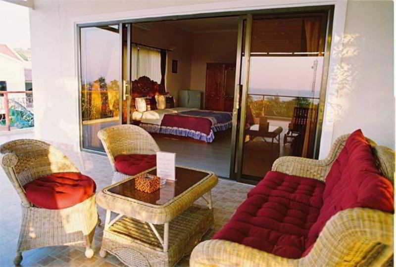 Golden Rooster Hotel سيهانوكفيل الغرفة الصورة