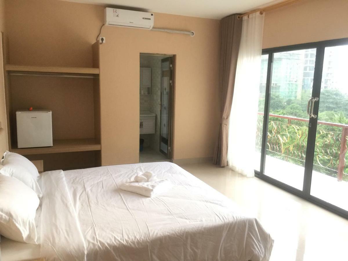 Golden Rooster Hotel سيهانوكفيل المظهر الخارجي الصورة