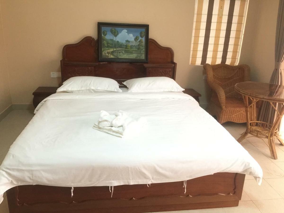 Golden Rooster Hotel سيهانوكفيل المظهر الخارجي الصورة