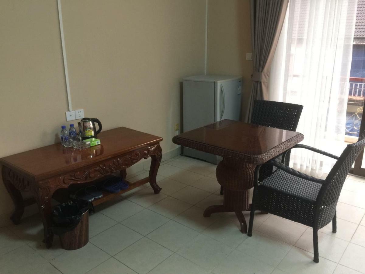 Golden Rooster Hotel سيهانوكفيل المظهر الخارجي الصورة